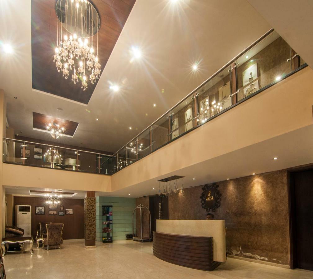 Jalsa Resort Indore Esterno foto