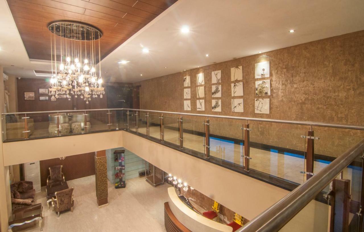 Jalsa Resort Indore Esterno foto